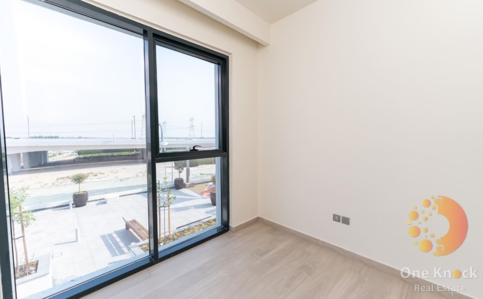 #AziziRiviera #DubaiRealEstate #2BedroomApartment #ApartmentForSale #AlMarkadh #BestPrice #InvestmentOpportunity #LuxuryLiving #DubaiLifestyle #CommunityLiving #DubaiProperties #PropertyInvestment#SwimmingPool #Gym #Parking #Balcony #ModernDesign